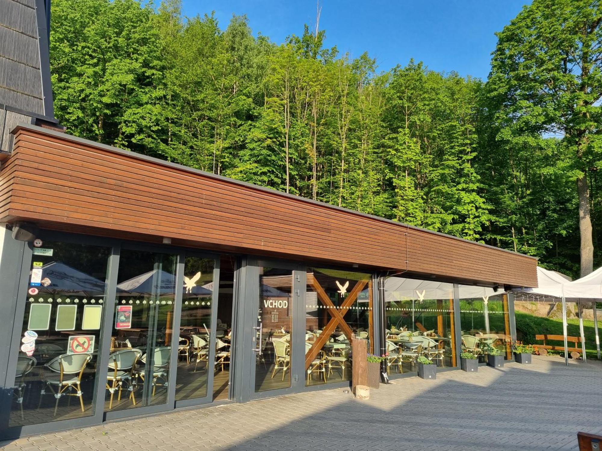 Restaurace A Penzion Bludovecek Bludov  Zewnętrze zdjęcie